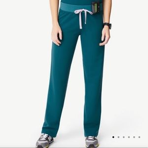 Figs Livingston Scrub Pant in Caribbean - XXSP